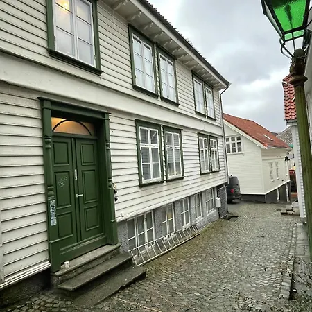 Lägenhet 15 With Private Sauna Billiards *