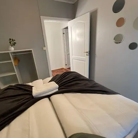 15 With Private Sauna Billiards Apartament