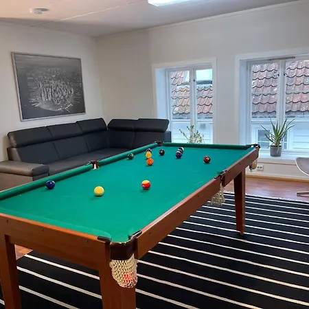 15 With Private Sauna Billiards *